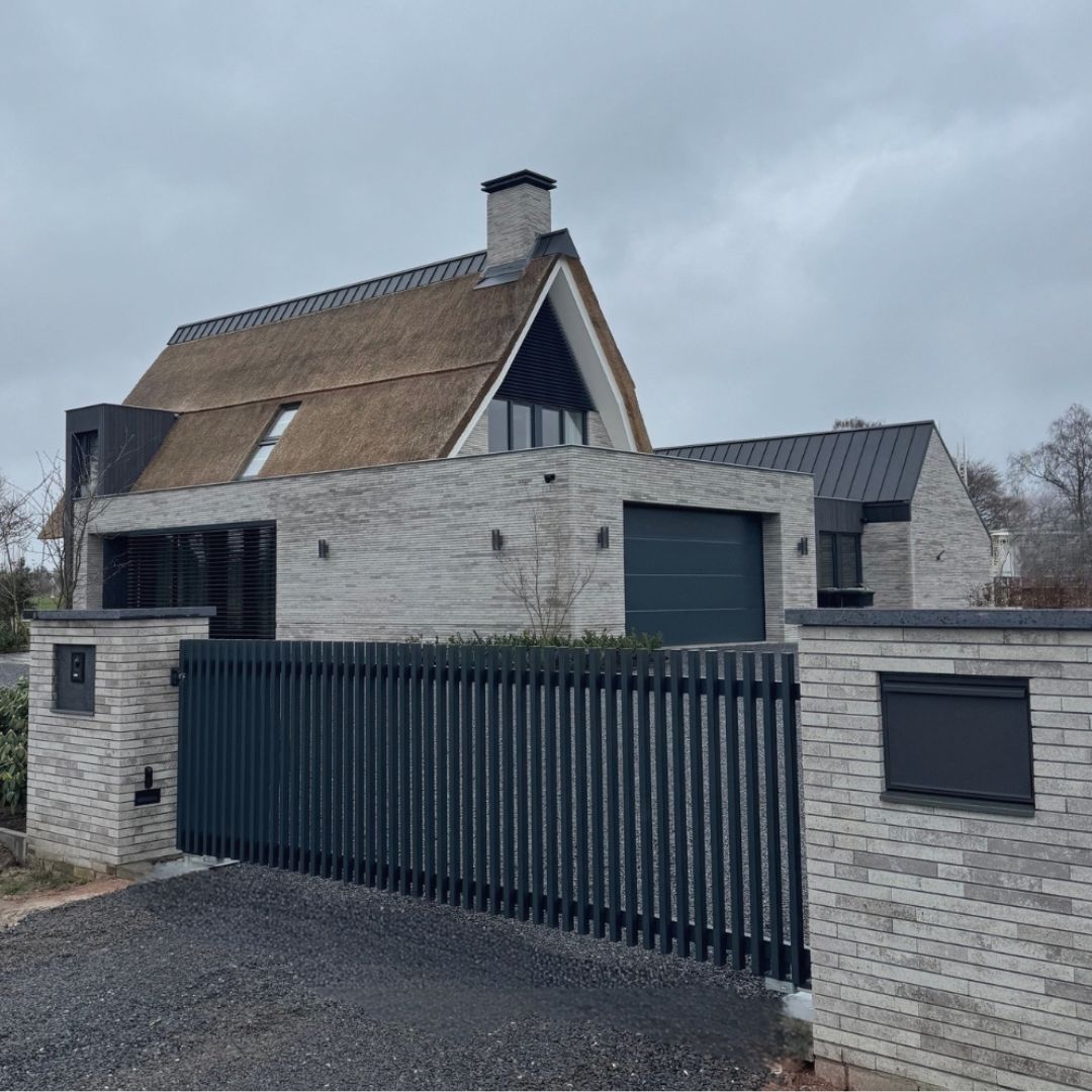 Eijssink Hekwerk draaipoort maatwerk